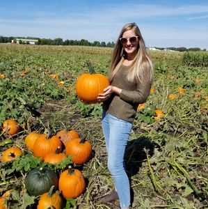 Meet your Posher, Mandi